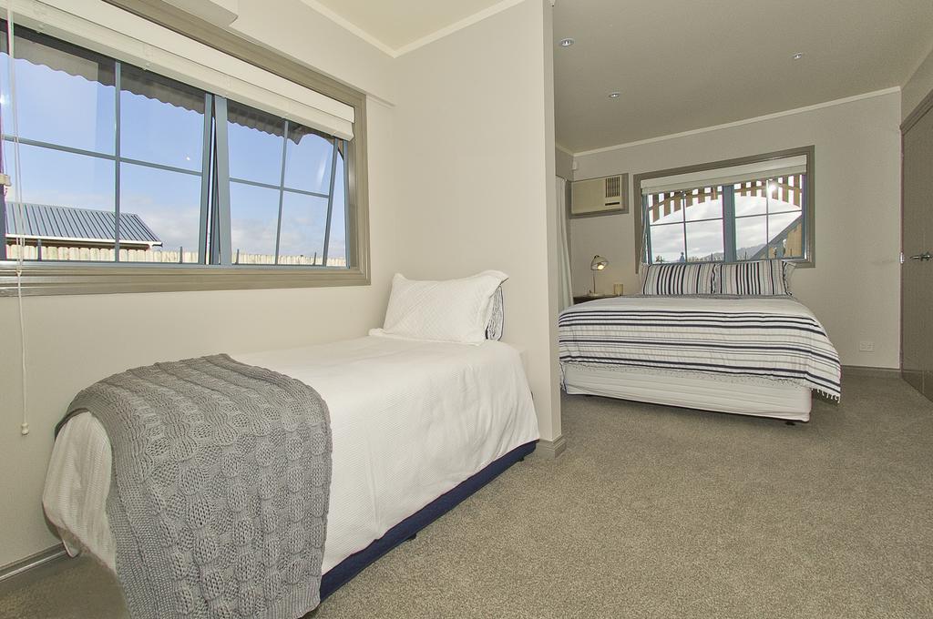 Pipi Dune Bed & Breakfast Whitianga Exterior photo